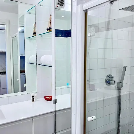 Apartamento Rosso Lilu' Casa Con Vista Mozzafiato Sulla Pelosa *
