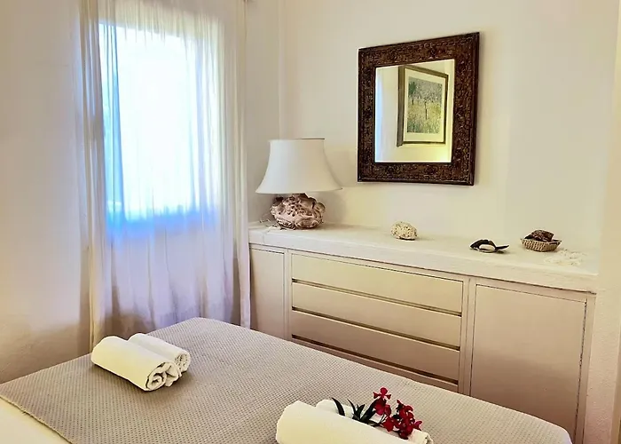 Rosso Lilu' Casa Con Vista Mozzafiato Sulla Pelosa Apartament *