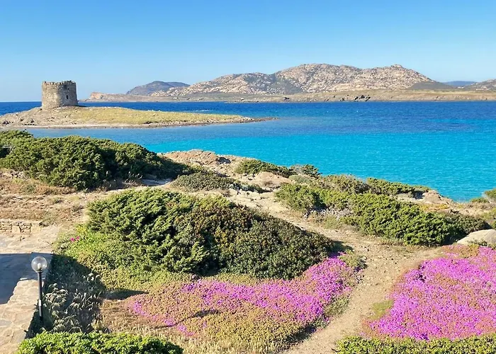 Rosso Lilu' Casa Con Vista Mozzafiato Sulla Pelosa Apartament Stintino