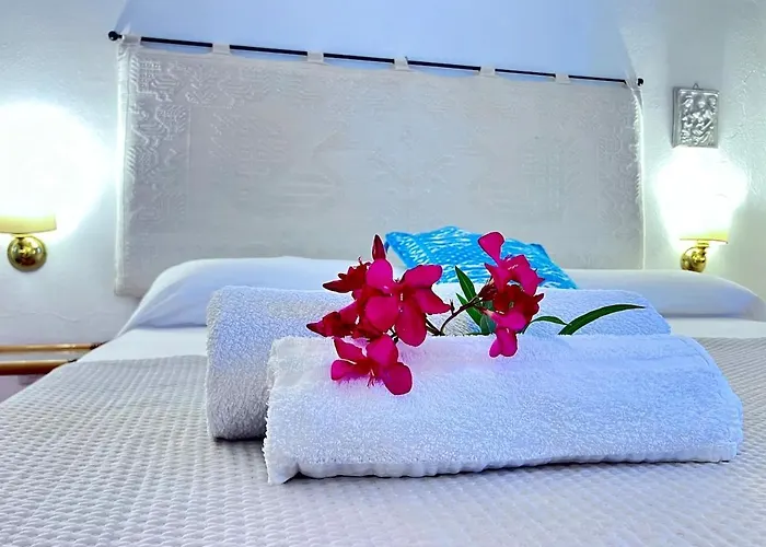 Rosso Lilu' Casa Con Vista Mozzafiato Sulla Pelosa Apartament
